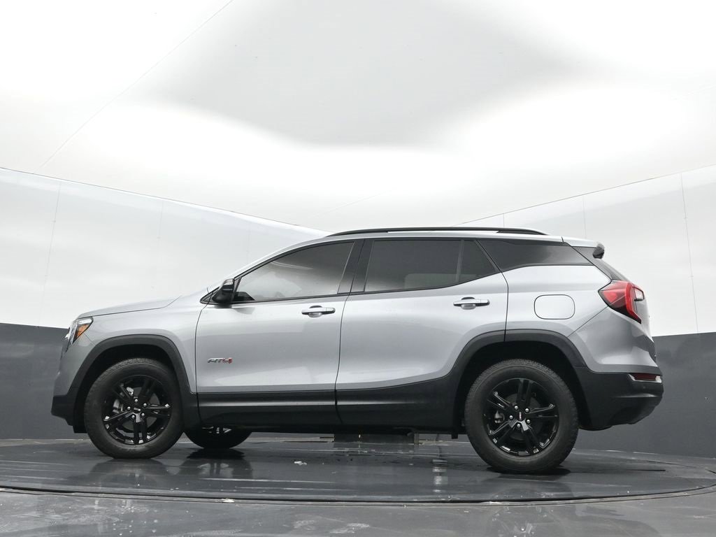Used 2024 GMC Terrain AT4 w/ Infotainment Package II image 34