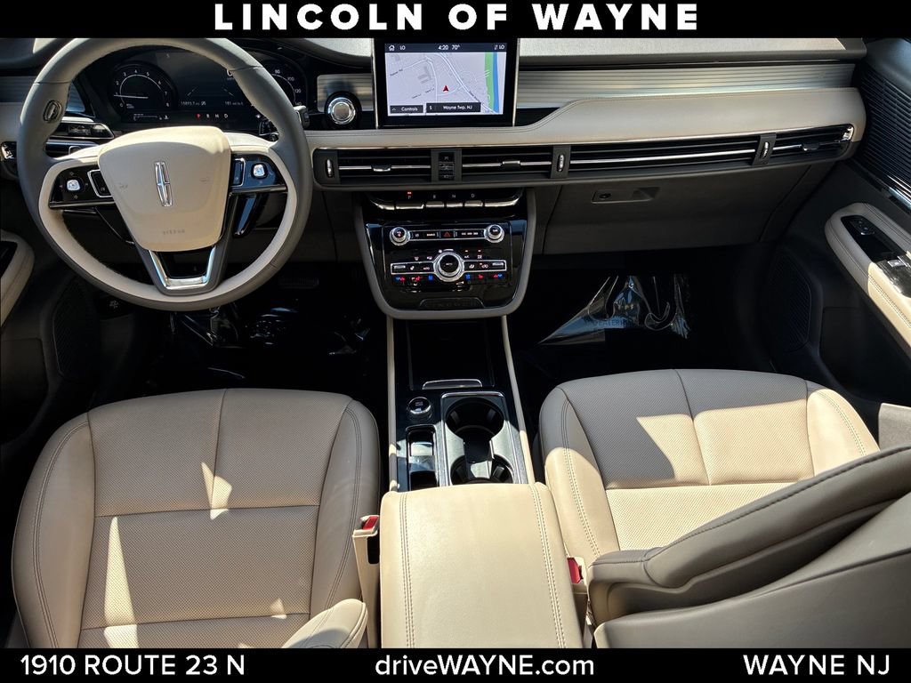 Certified 2022 Lincoln Corsair AWD w/ Equipment Group 101A image 22