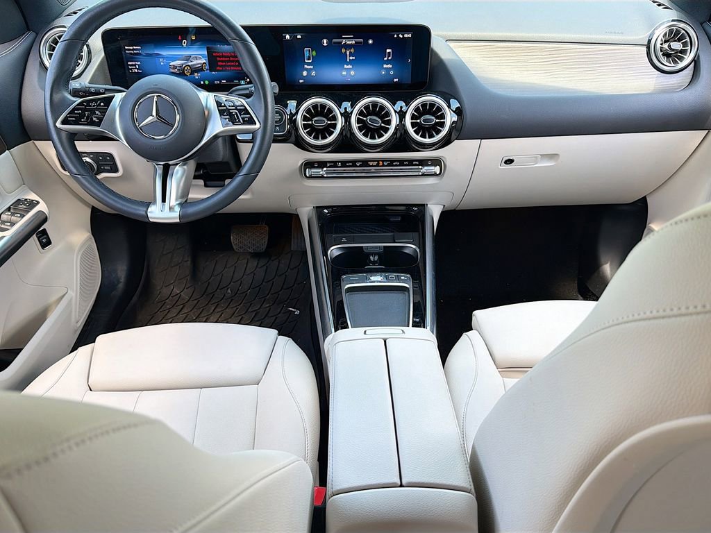 Used 2025 Mercedes-Benz GLA 250 image 35