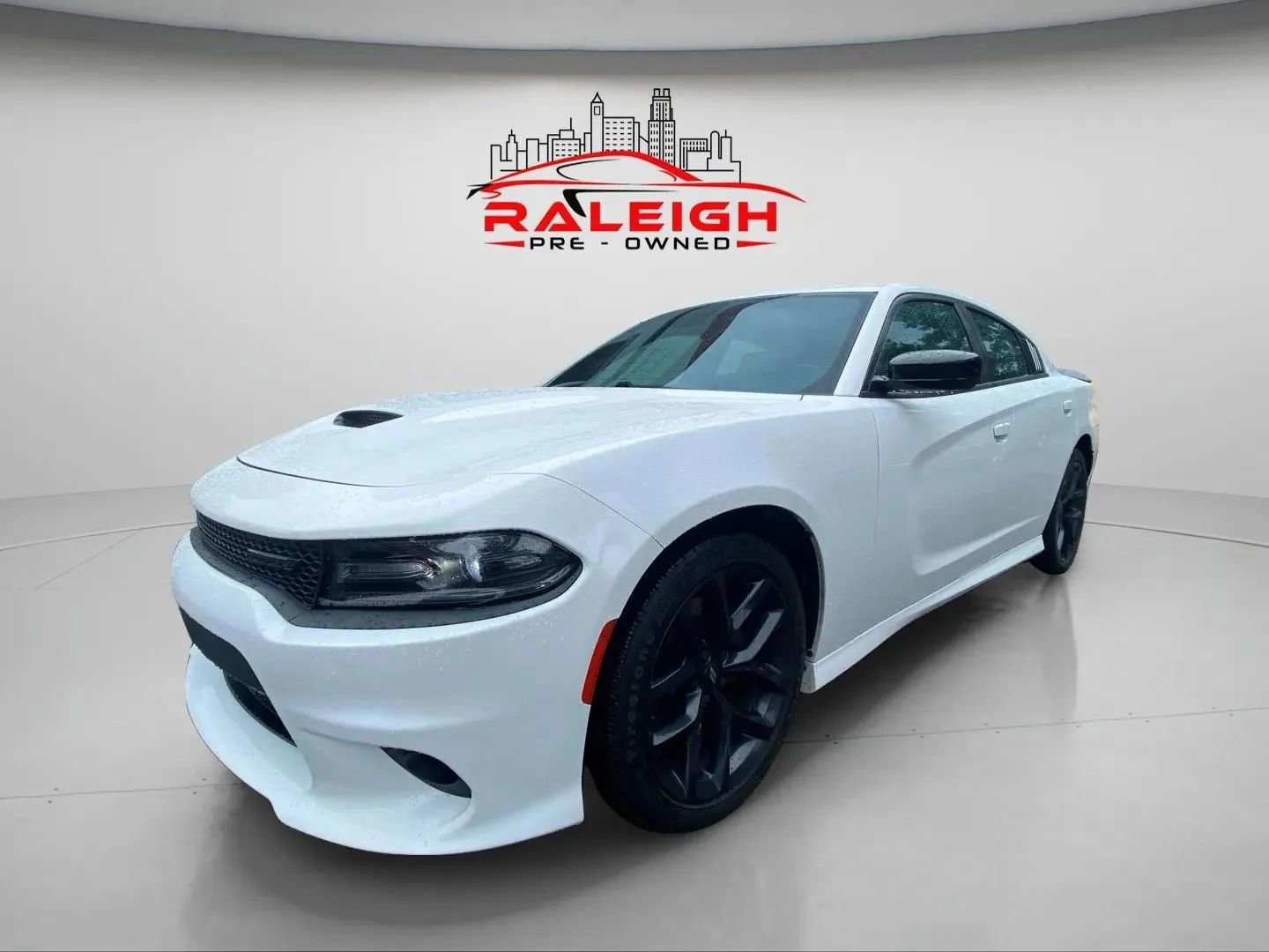 Used 2020 Dodge Charger GT w/ Plus Group image 2
