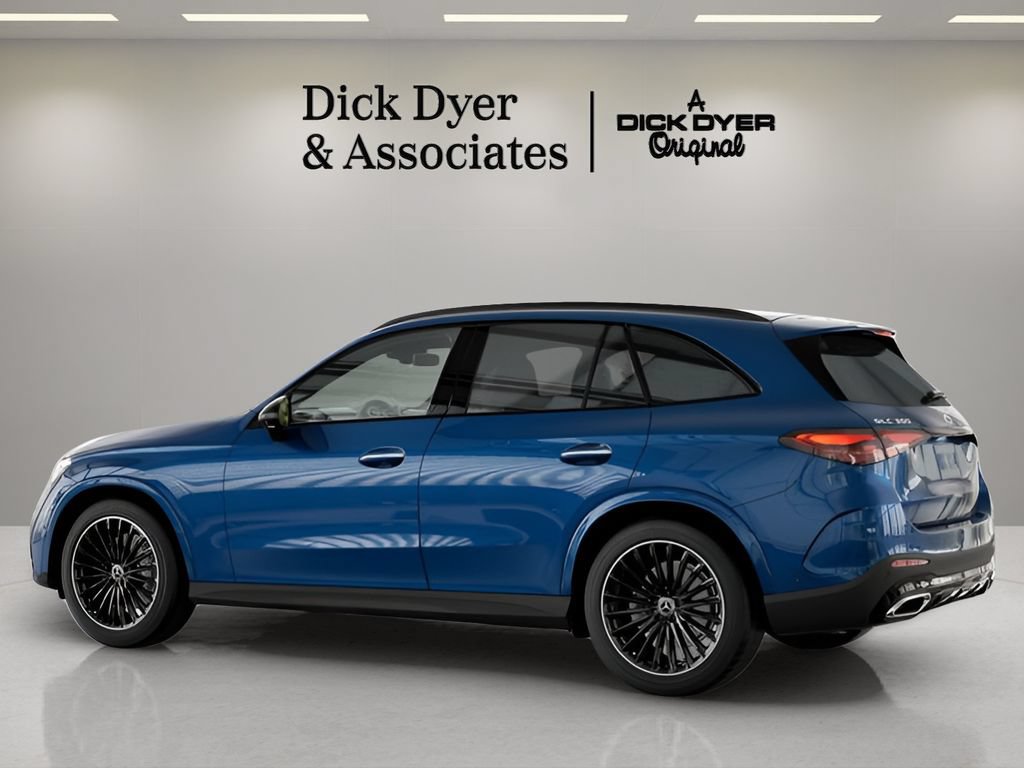 Used 2026 Mercedes-Benz GLC 300 image 26