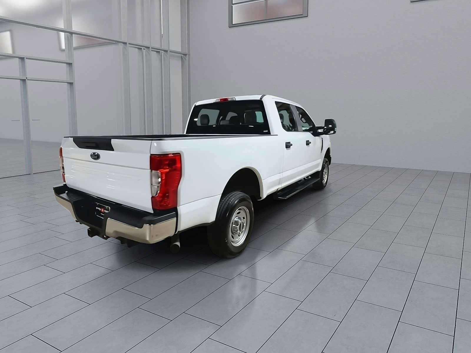 Used 2022 Ford F250 XL w/ Power Equipment Group AWD/4WD image 8