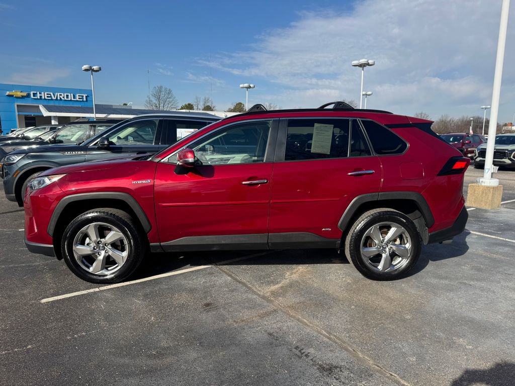 Used 2020 Toyota RAV4 Limited image 4