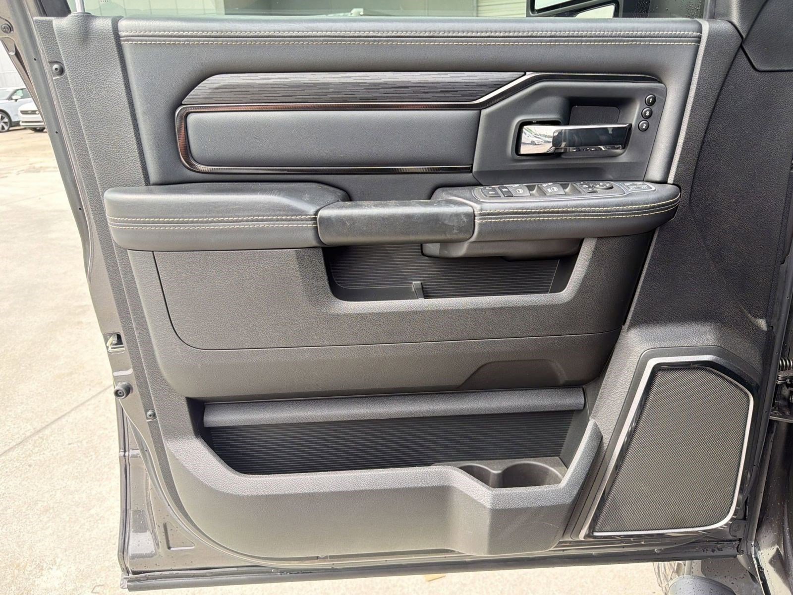 Used 2024 RAM 2500 Rebel w/ Towing Technology Group image 18