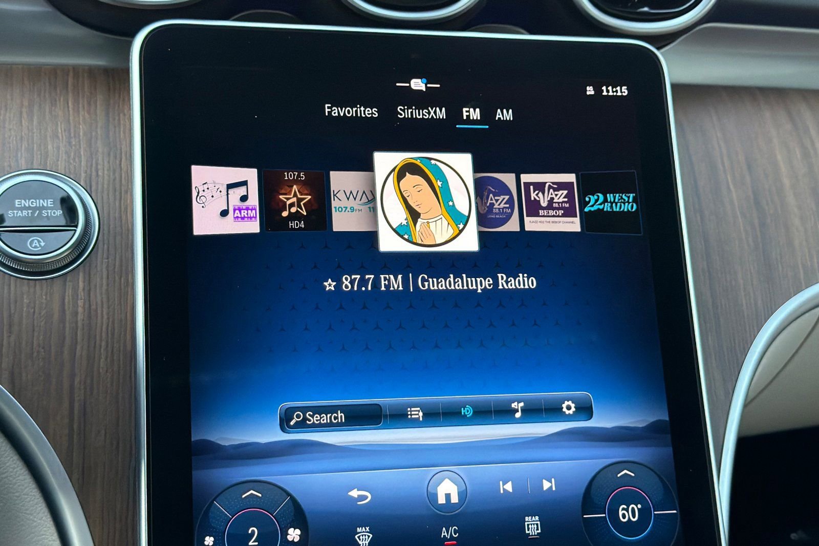 Certified 2025 Mercedes-Benz C 300 Sedan image 21