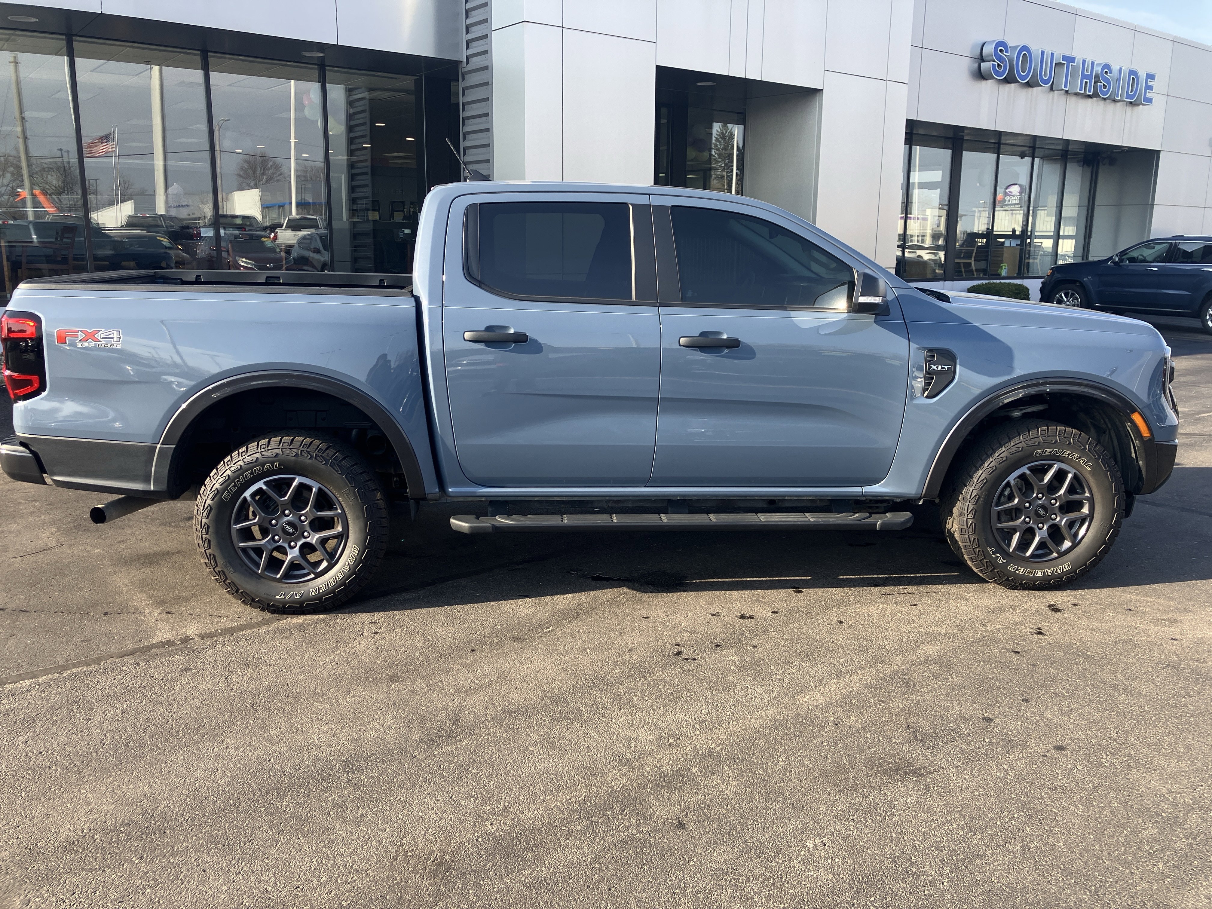 Certified 2024 Ford Ranger XLT w/ Equipment Group 301A Mid image 8