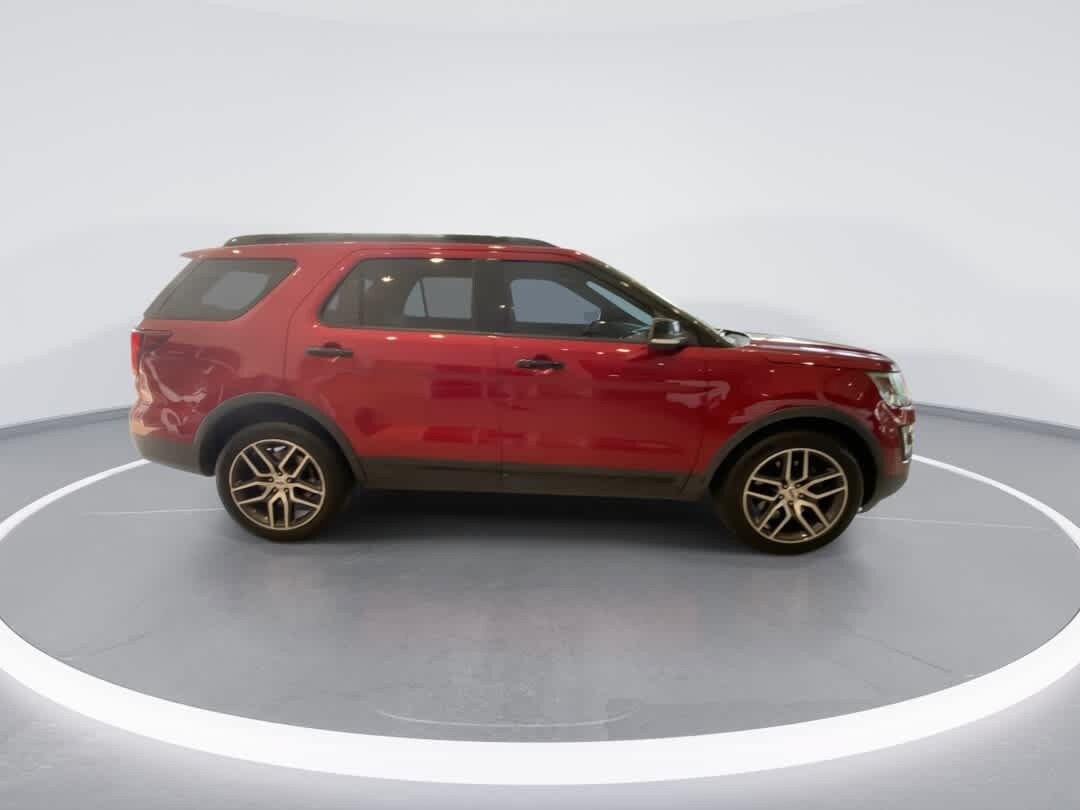 Used 2016 Ford Explorer Sport w/ Equipment Group 401A AWD/4WD image 9