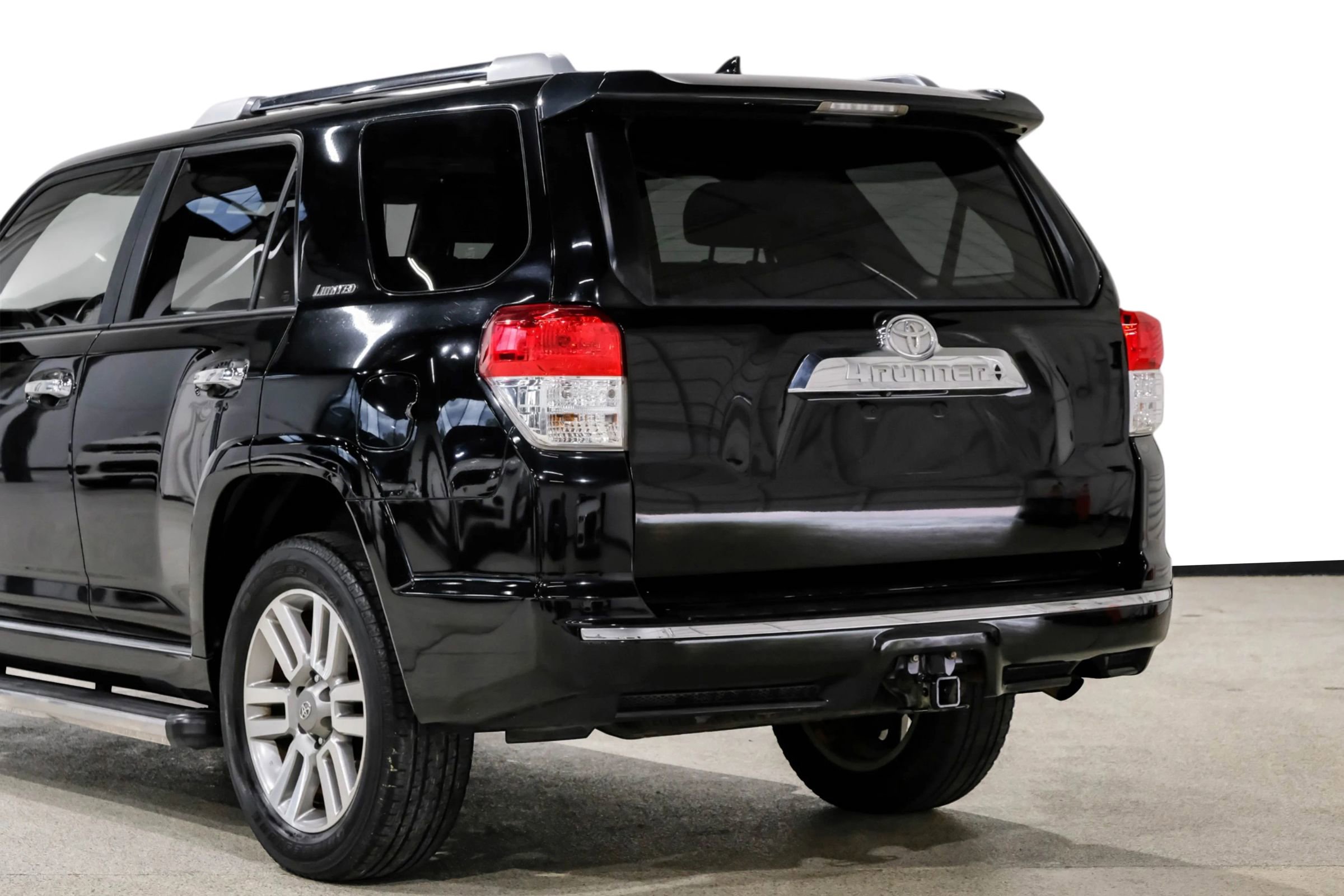 Used 2012 Toyota 4Runner Limited image 14