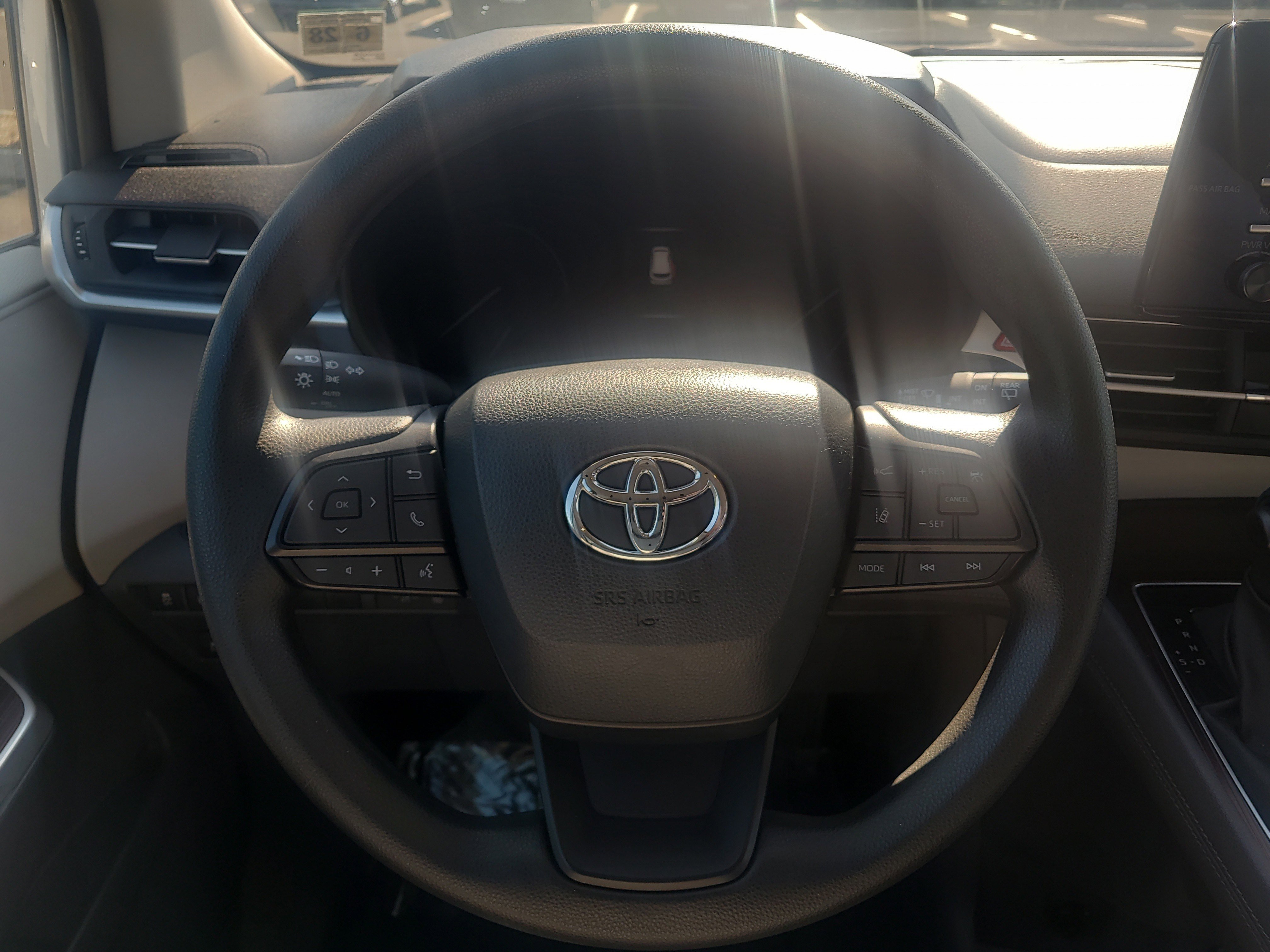 Certified 2023 Toyota Sienna LE AWD/4WD image 21