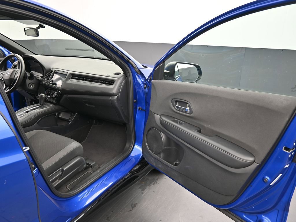 Used 2022 Honda HR-V Sport image 18