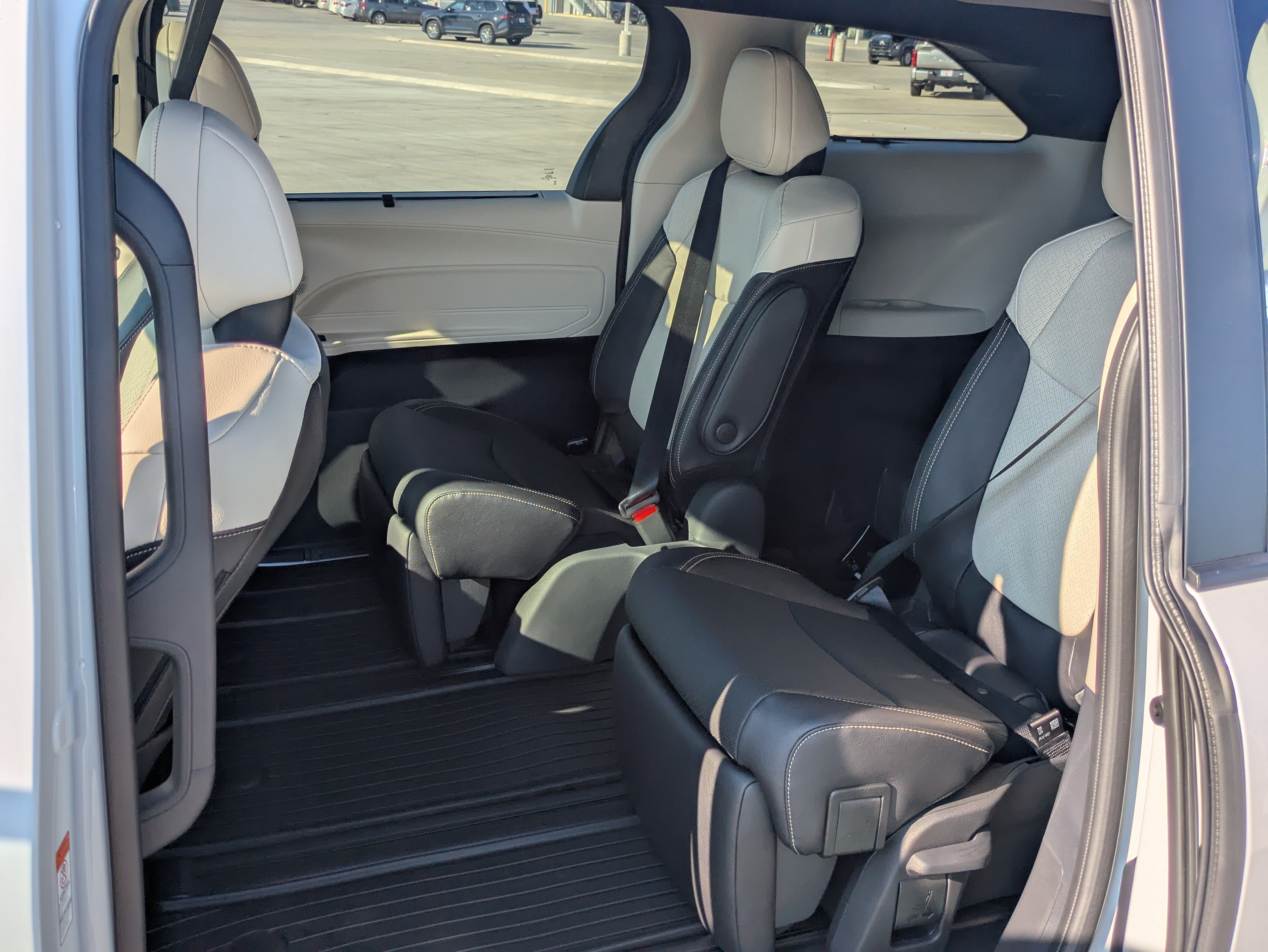 New 2026 Toyota Sienna Limited AWD/4WD image 14