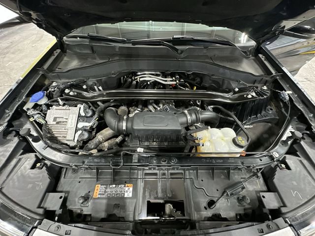 Used 2022 Ford Explorer Platinum w/ Equipment Group 601A AWD/4WD image 21