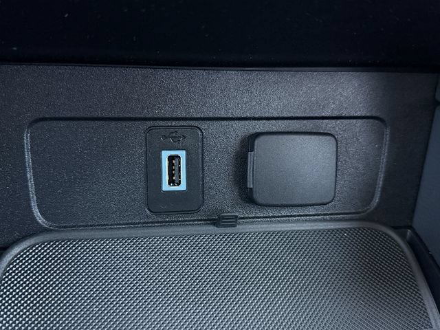Used 2018 Ford Escape SE FWD image 20