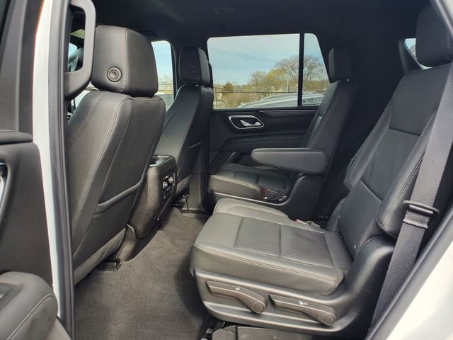 Used 2024 Chevrolet Tahoe LT w/ Luxury Package image 14