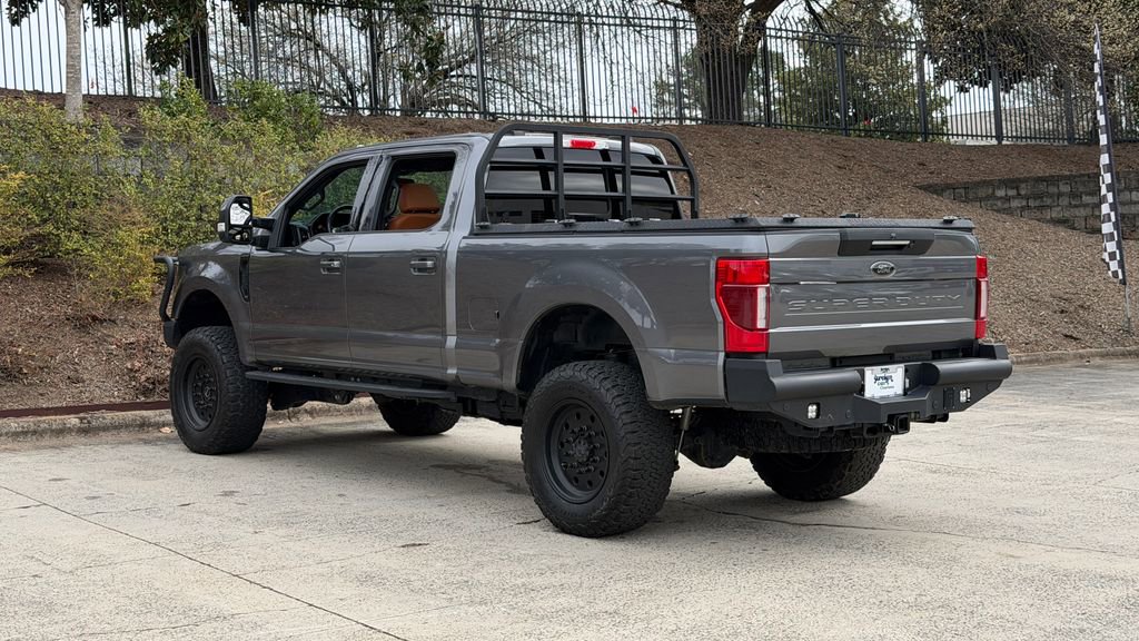 Used 2022 Ford F250 Lariat w/ Black Appearance Package AWD/4WD image 5
