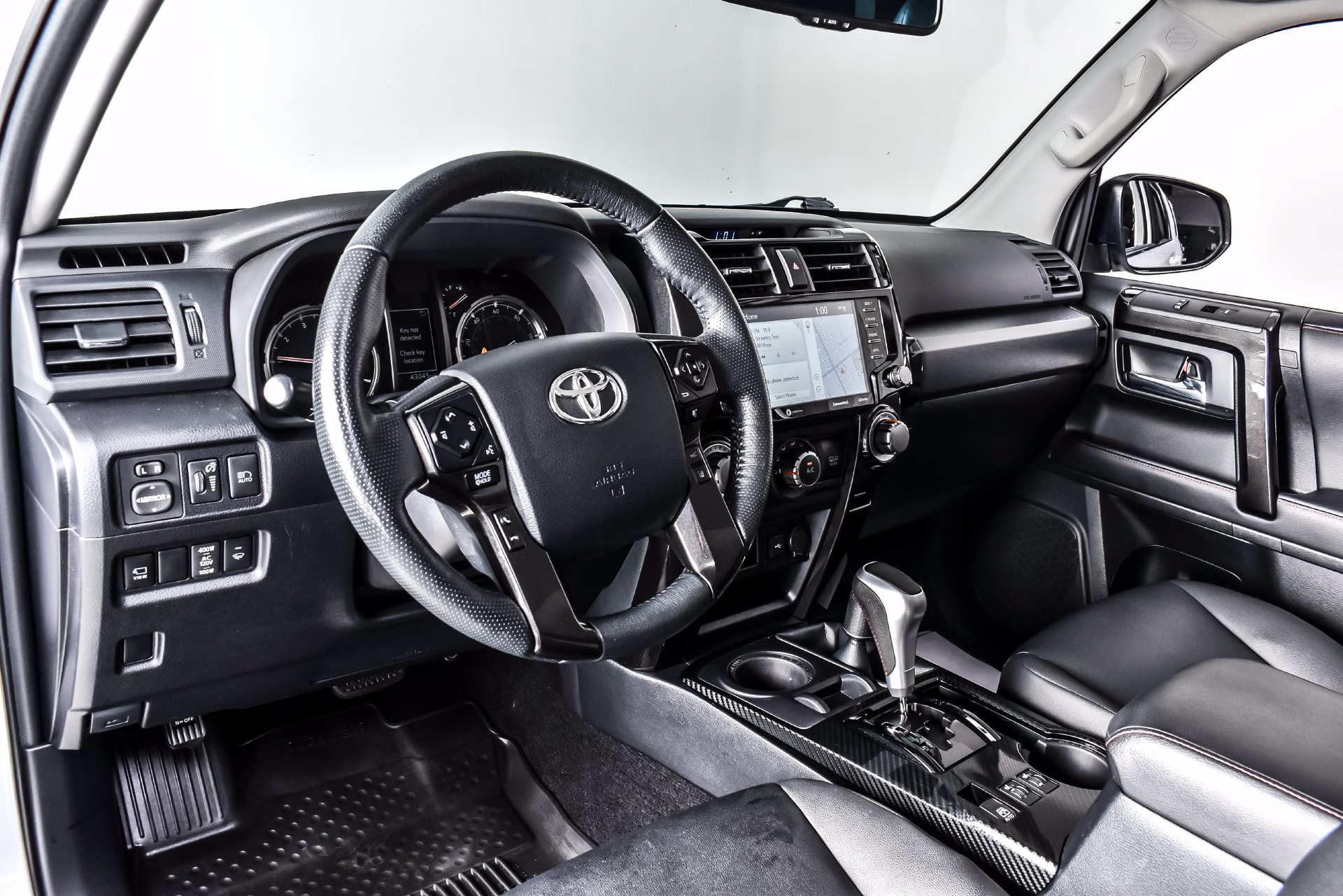 Used 2024 Toyota 4Runner TRD Off-Road Premium w/ Off Road Premium Plus Package AWD/4WD image 14