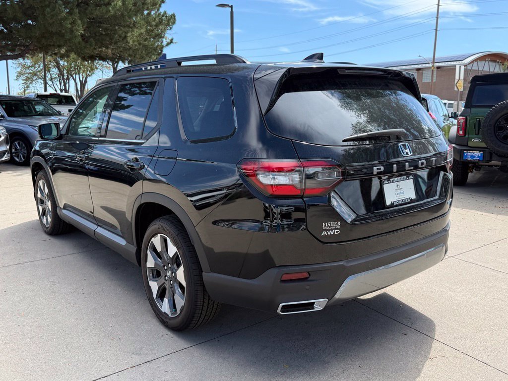 Used 2026 Honda Pilot Elite image 8