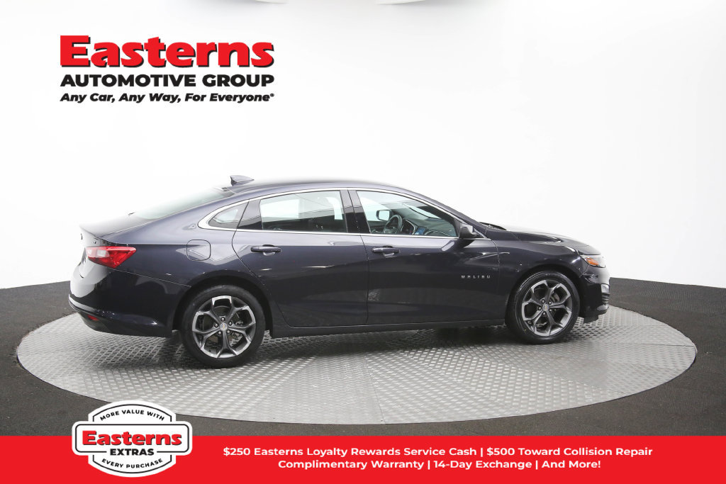 Used 2023 Chevrolet Malibu LT FWD image 44