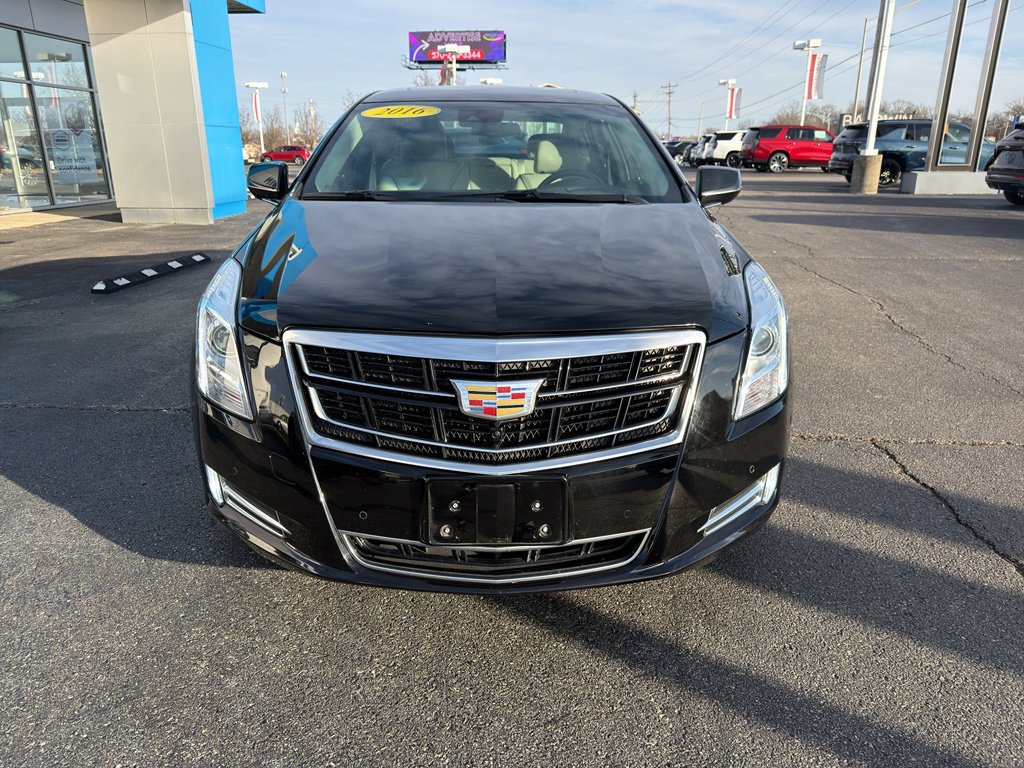 Used 2016 Cadillac XTS Premium image 2