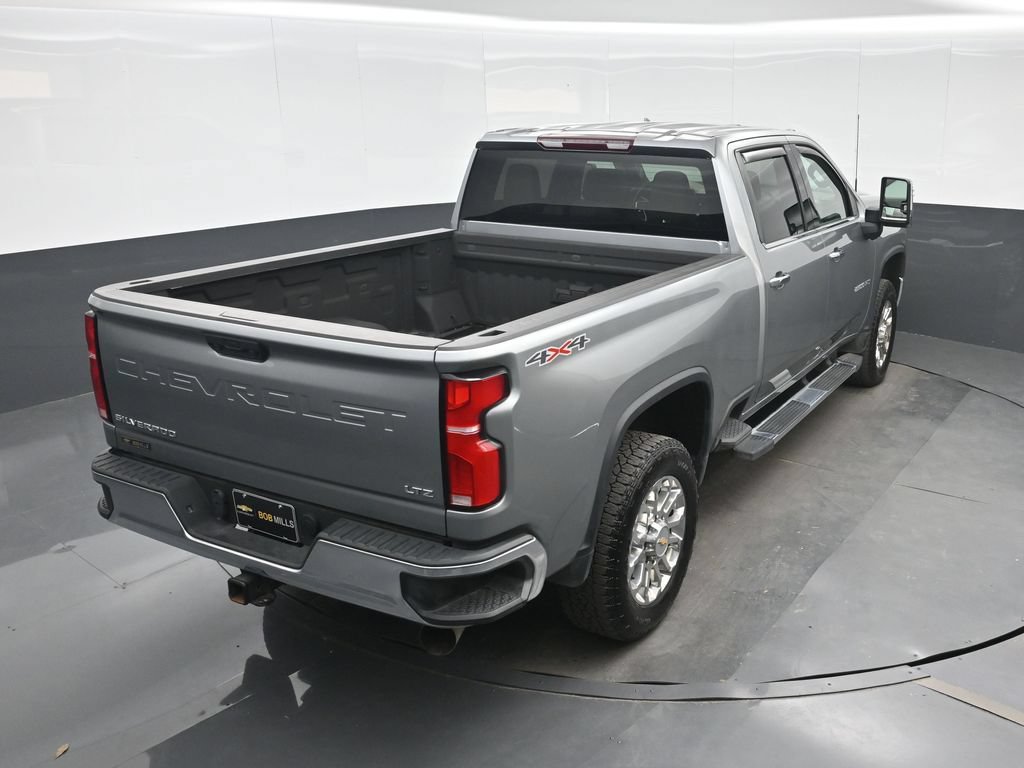 Used 2024 Chevrolet Silverado 2500 LTZ AWD/4WD image 21