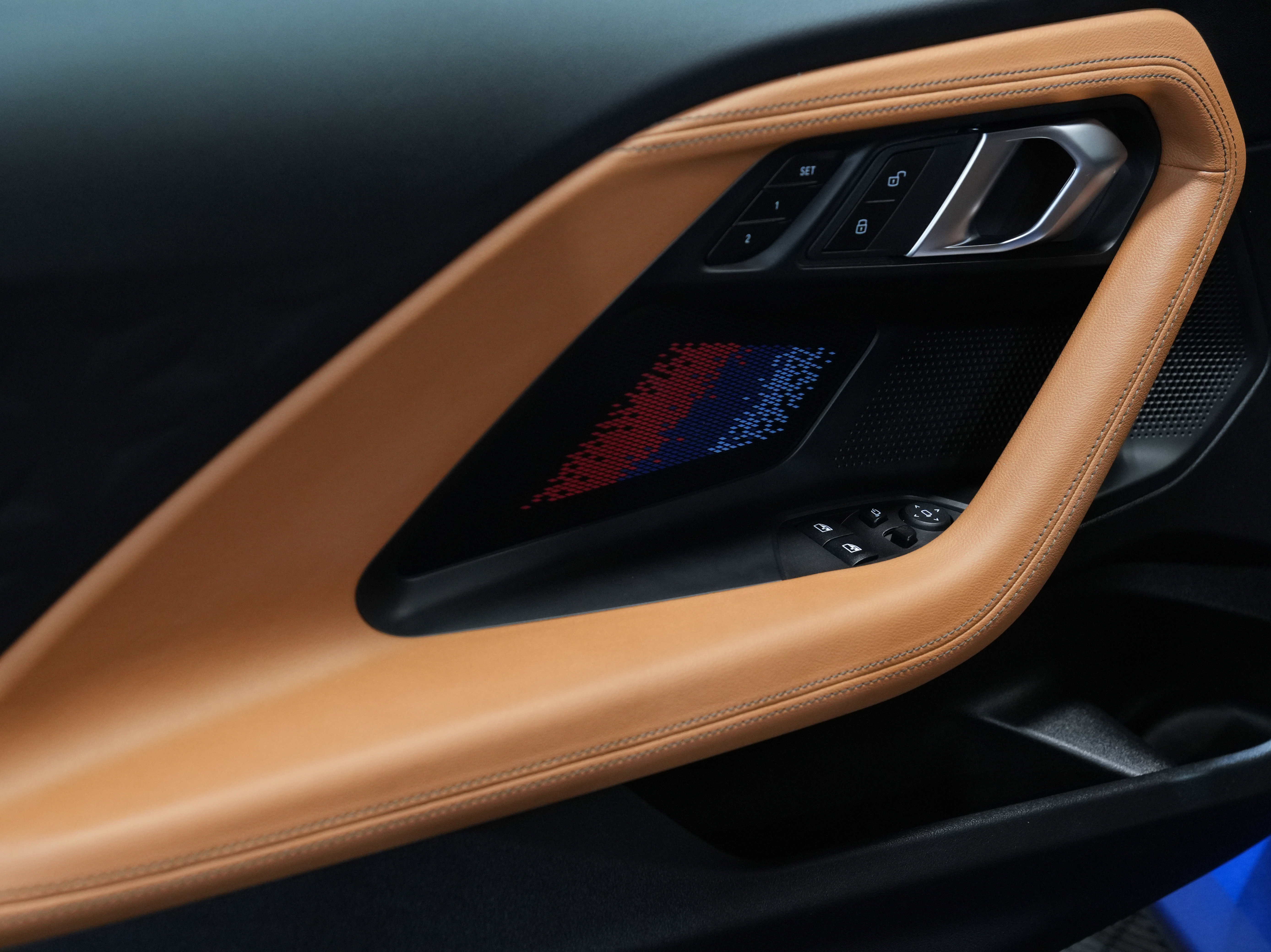 Used 2024 BMW M2 w/ Lighting Package image 22