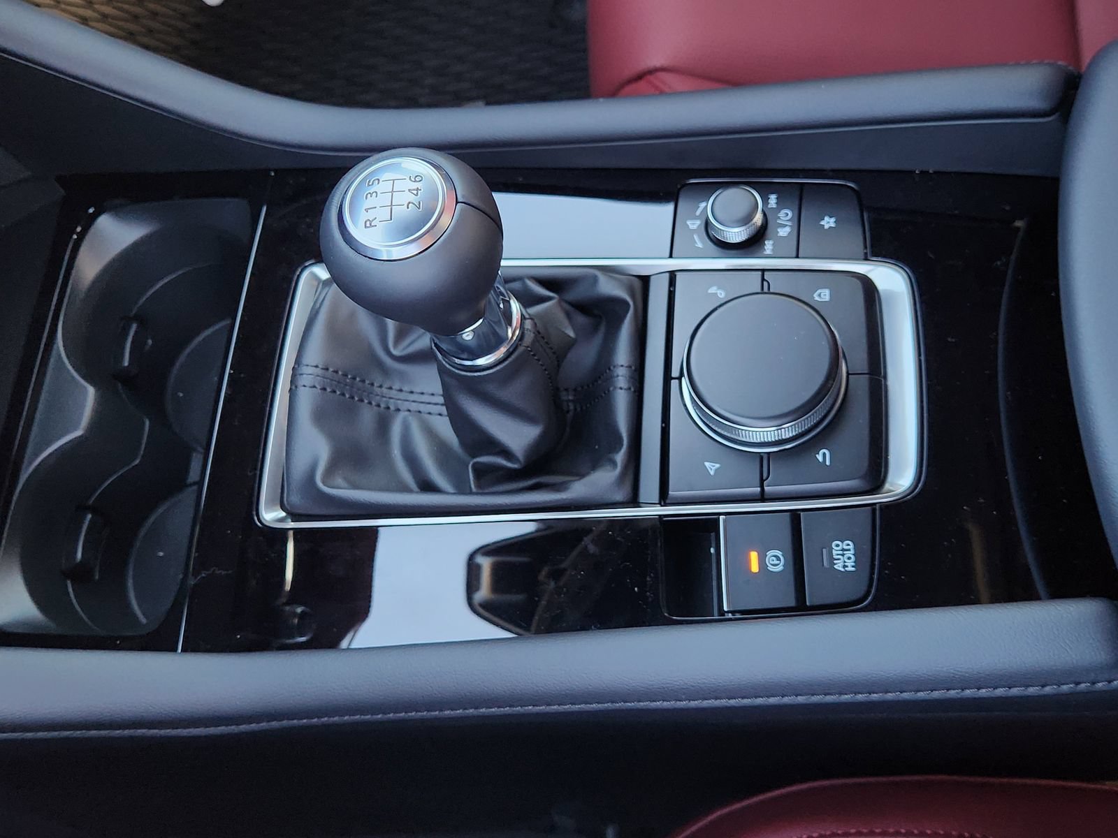 New 2026 MAZDA MAZDA3 2.5 S Hatchback w/ Premium Pkg FWD image 21