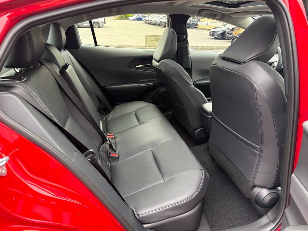 New 2027 Toyota Prius Limited AWD/4WD image 15