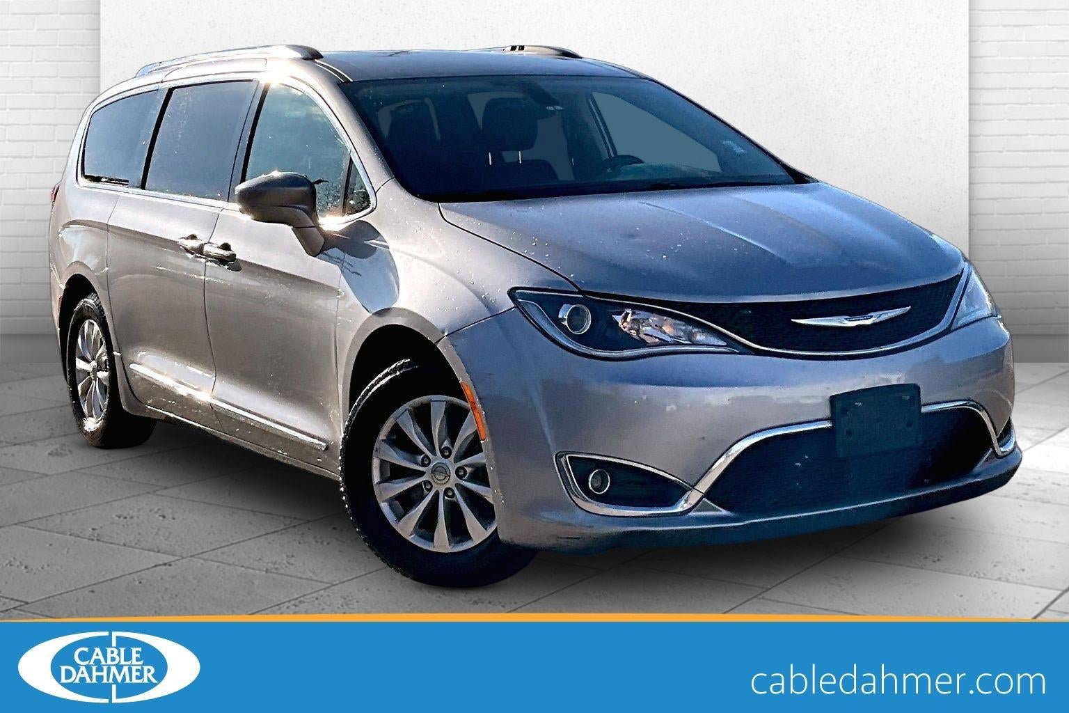 Used 2018 Chrysler Pacifica Touring-L