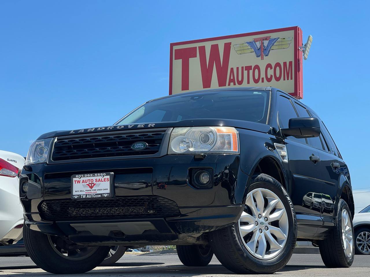 Used 2011 Land Rover LR2 HSE LUX