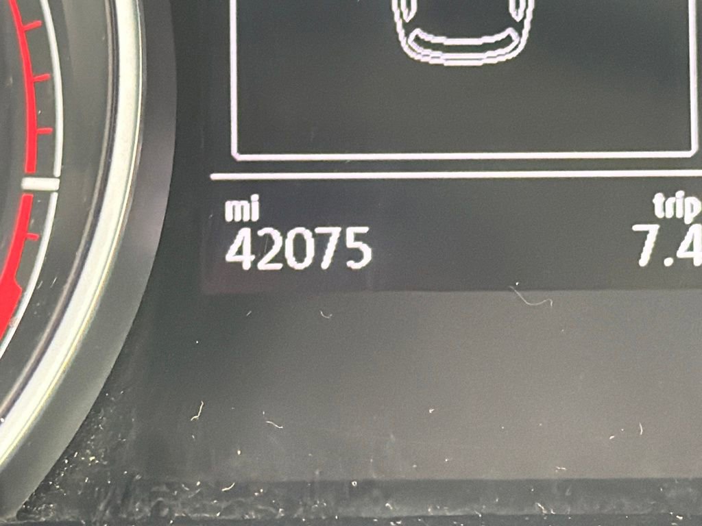 Used 2018 Volkswagen Golf SE image 20