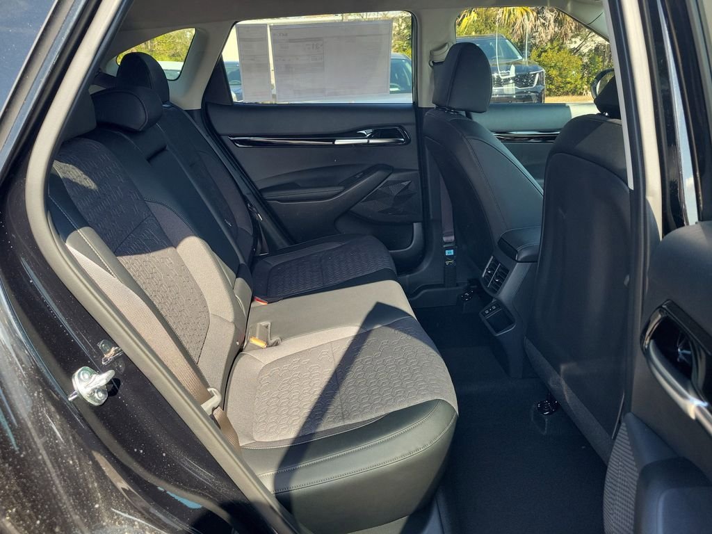 New 2026 Kia Seltos S FWD image 12