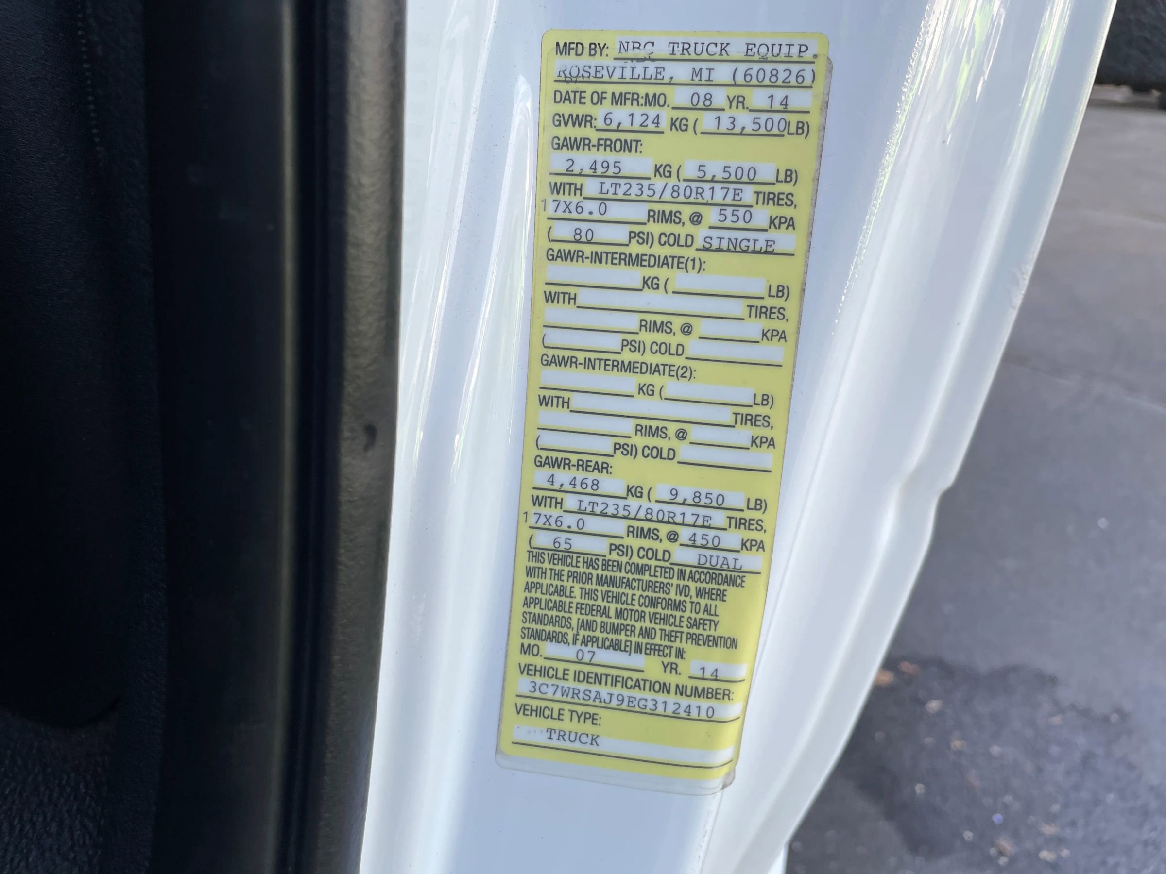 Used 2014 RAM 3500 Tradesman image 34