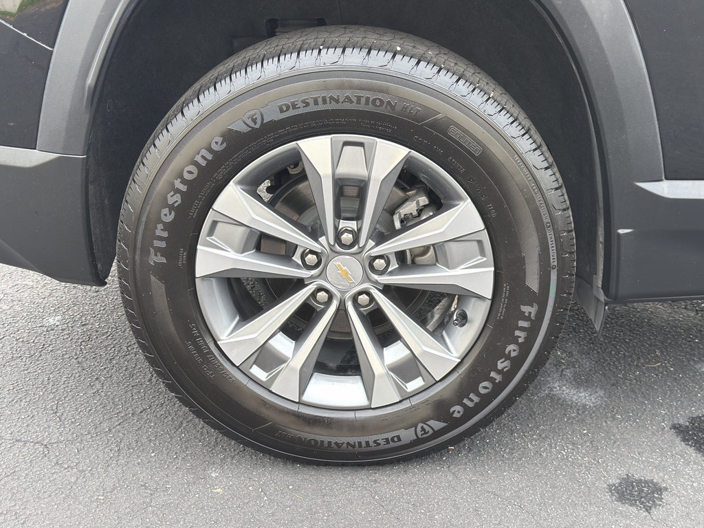 Used 2025 Chevrolet Equinox LT FWD image 31