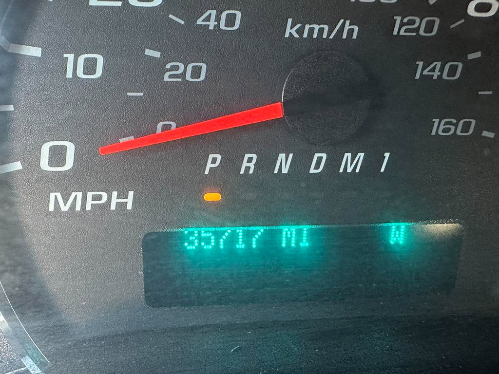 Used 2025 Chevrolet Express 3500 LT w/ LT Preferred Equipment Group image 24