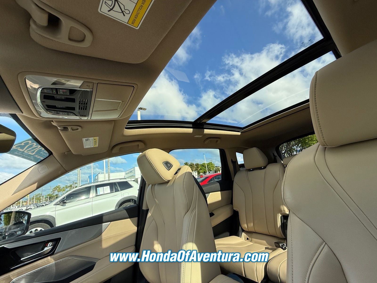 Used 2023 Acura MDX FWD image 28