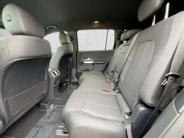 Certified 2025 Mercedes-Benz GLB 250 4MATIC image 17