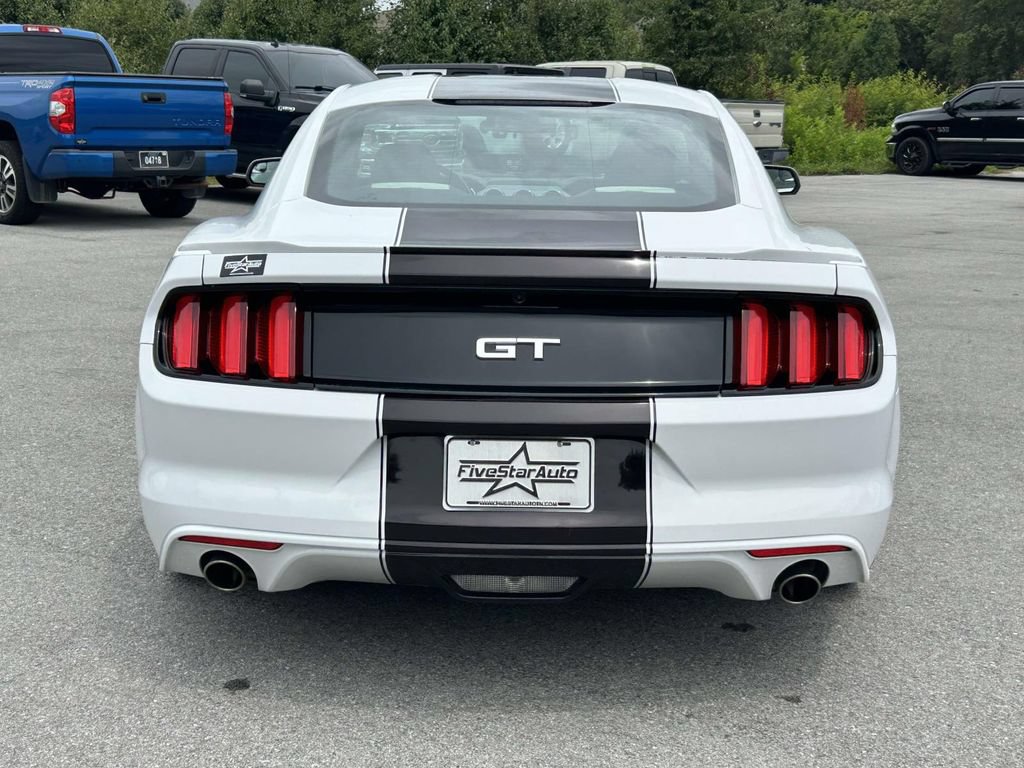 Used 2015 Ford Mustang GT RWD image 6