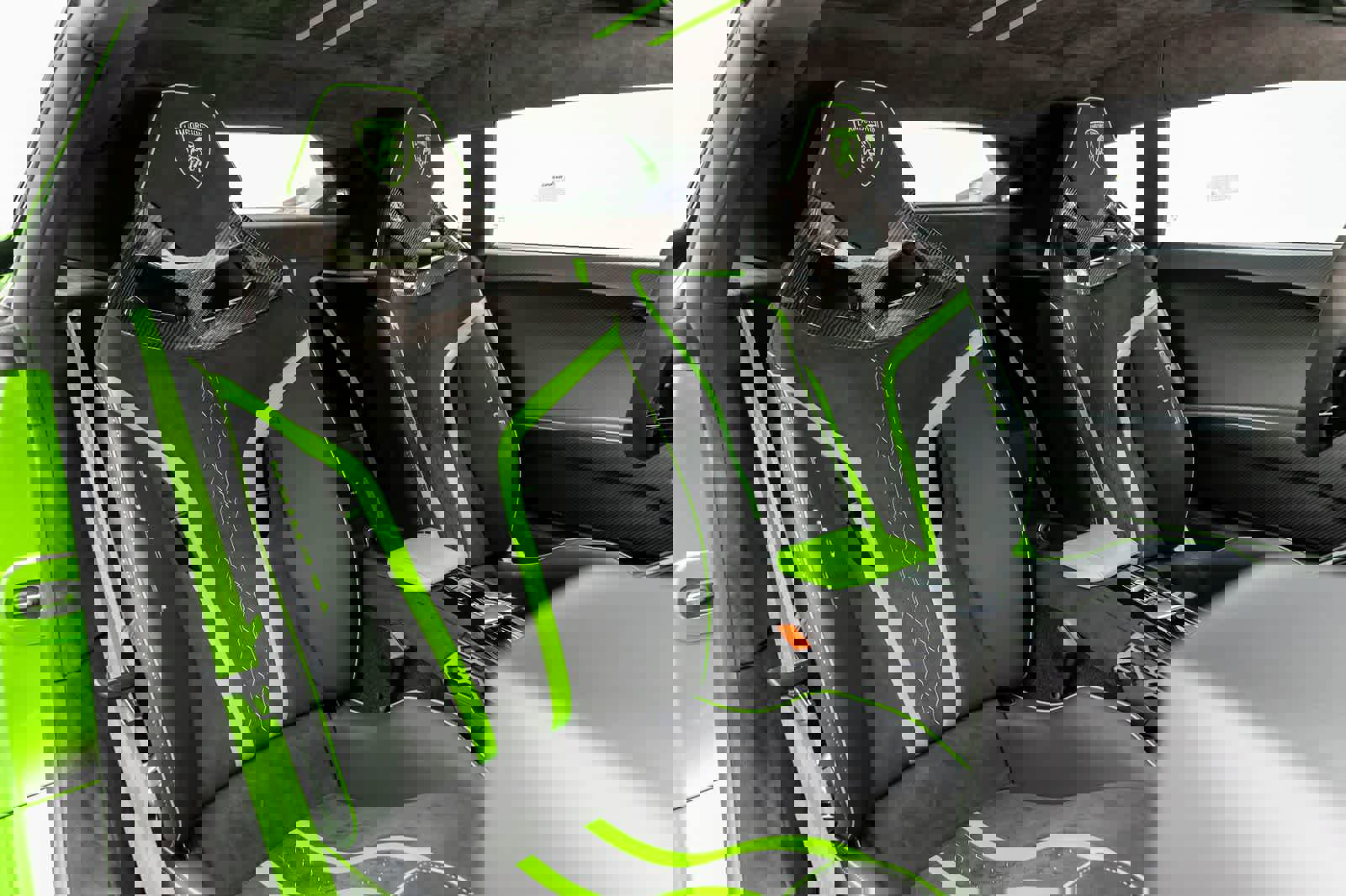 Used 2024 Lamborghini Huracan Tecnica image 13