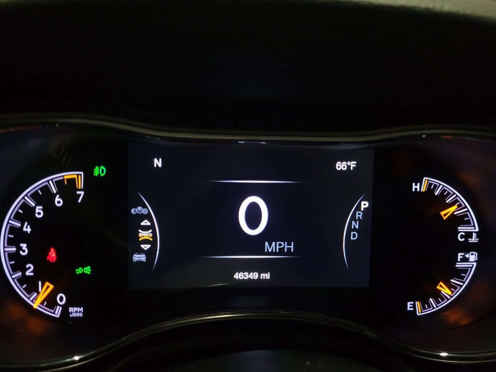 Used 2022 Jeep Grand Cherokee Laredo E image 23