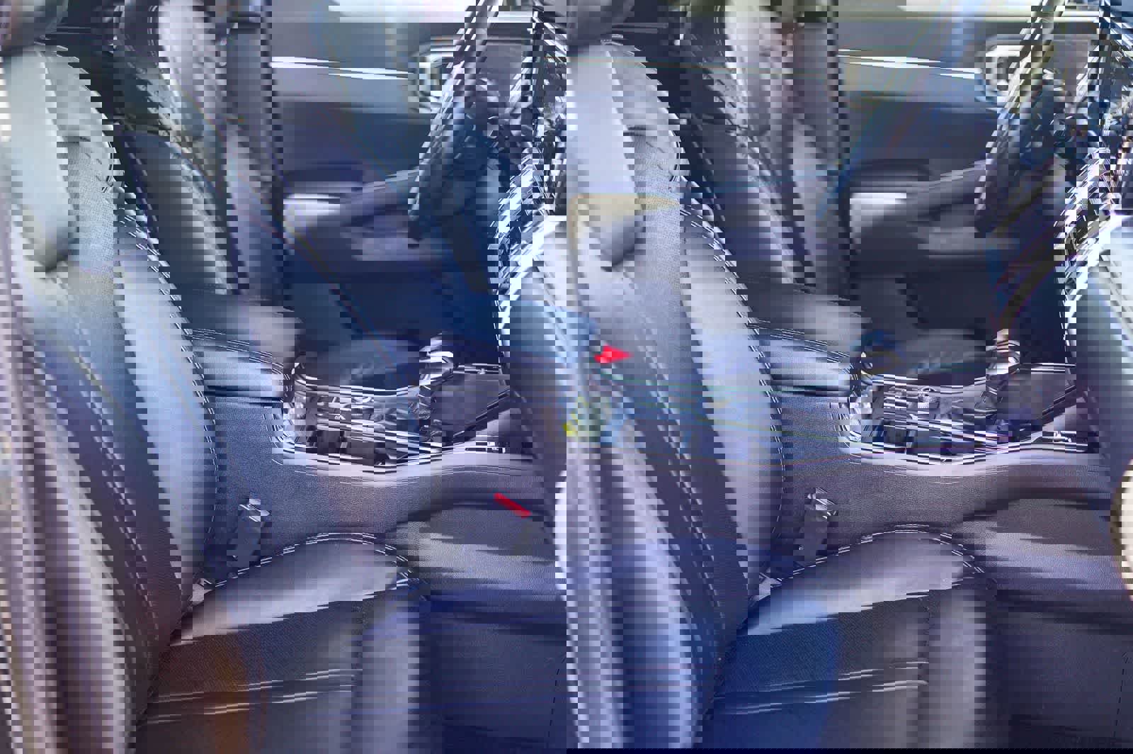 Used 2021 Kia Sorento EX image 15