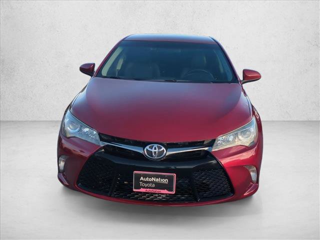 Used 2016 Toyota Camry SE FWD image 2