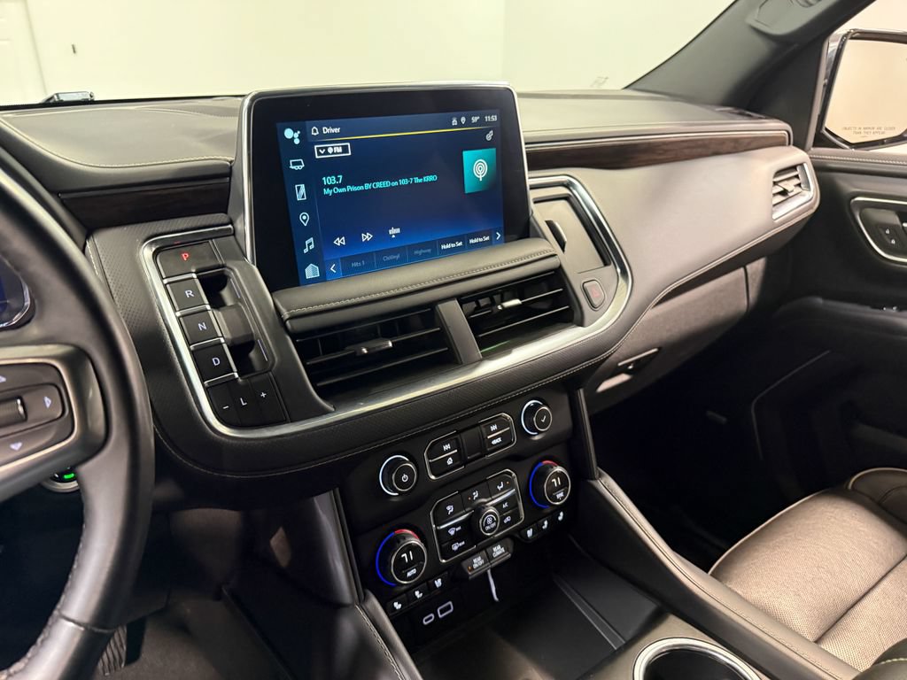 Used 2024 Chevrolet Suburban Premier AWD/4WD image 77