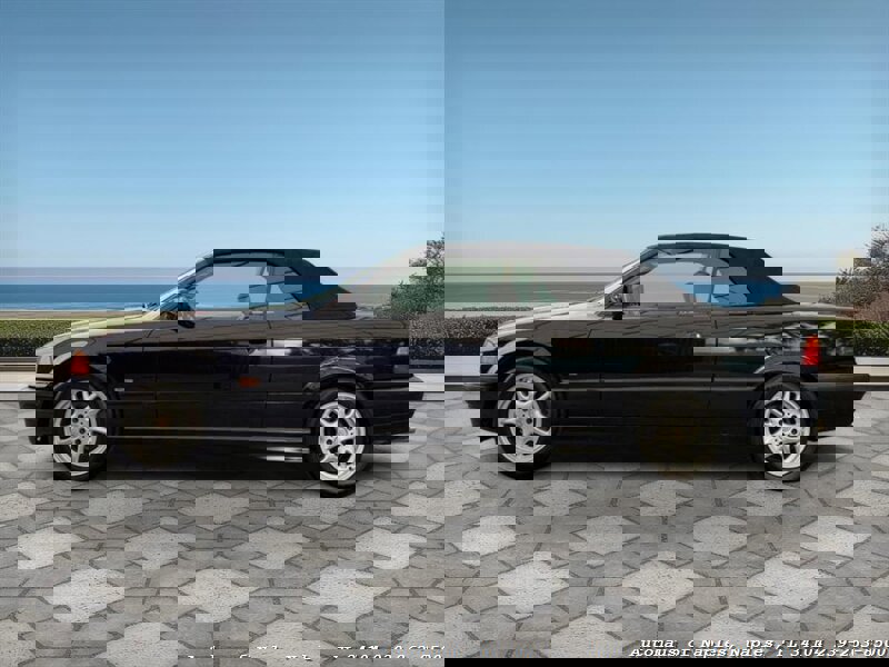 Used 1999 BMW 323i Convertible image 15