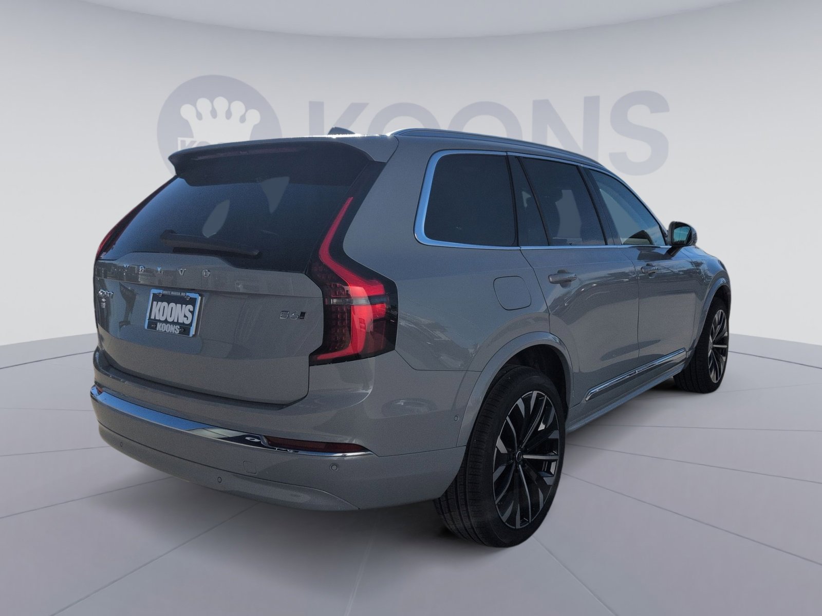 New 2026 Volvo XC90 B6 Plus image 7