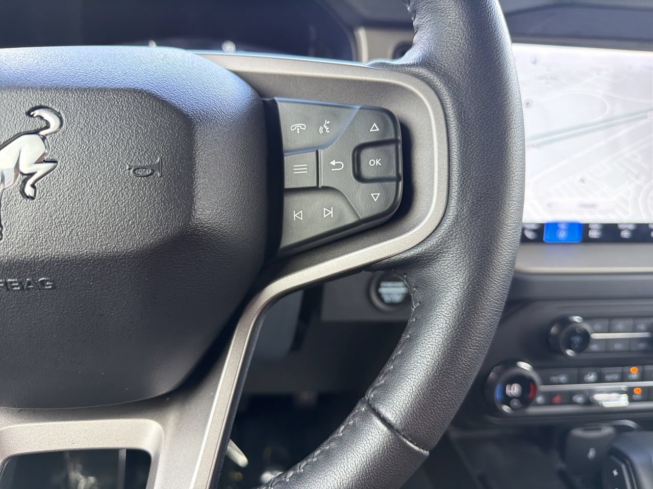 Used 2026 Ford Bronco Outer Banks AWD/4WD image 28