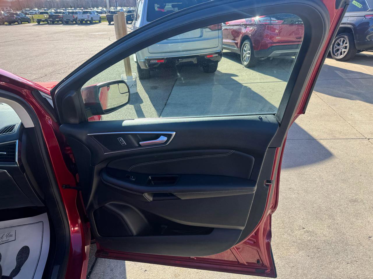 Used 2015 Ford Edge Titanium AWD/4WD image 15