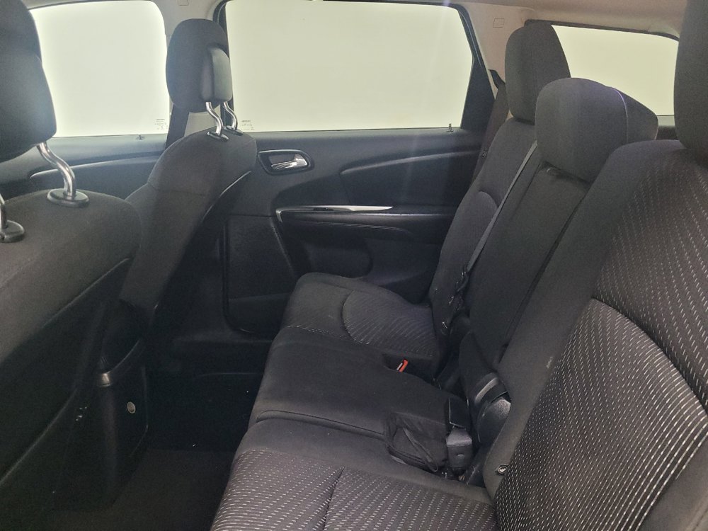 Used 2017 Dodge Journey SXT w/ Safe & Sound Group FWD image 18