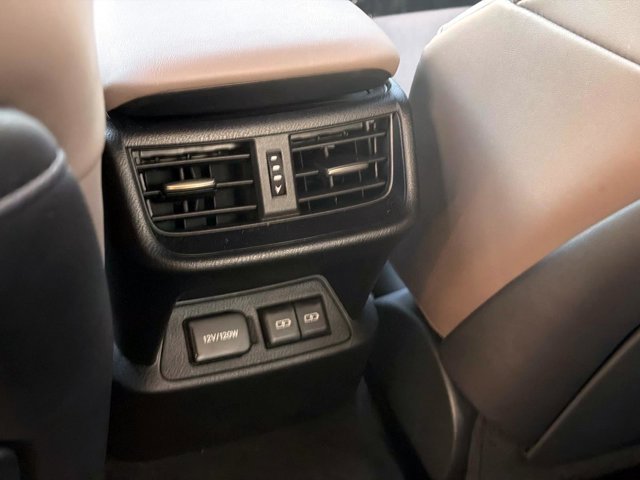 Used 2023 Lexus ES 350 Ultra Luxury w/ Accessory Package (Z2) FWD image 12