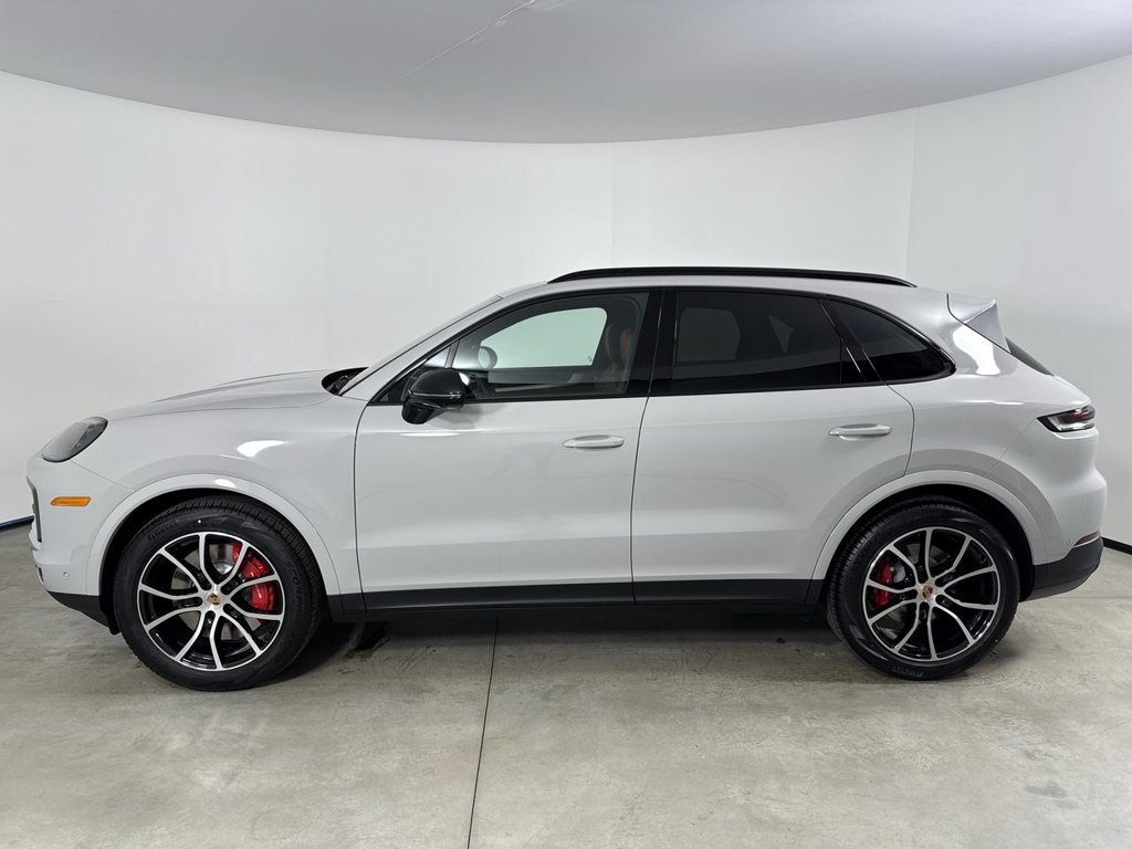 New 2026 Porsche Cayenne S AWD/4WD image 2