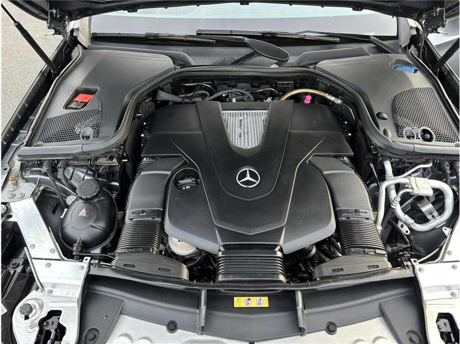 Used 2020 Mercedes-Benz E 450 4MATIC Sedan image 22